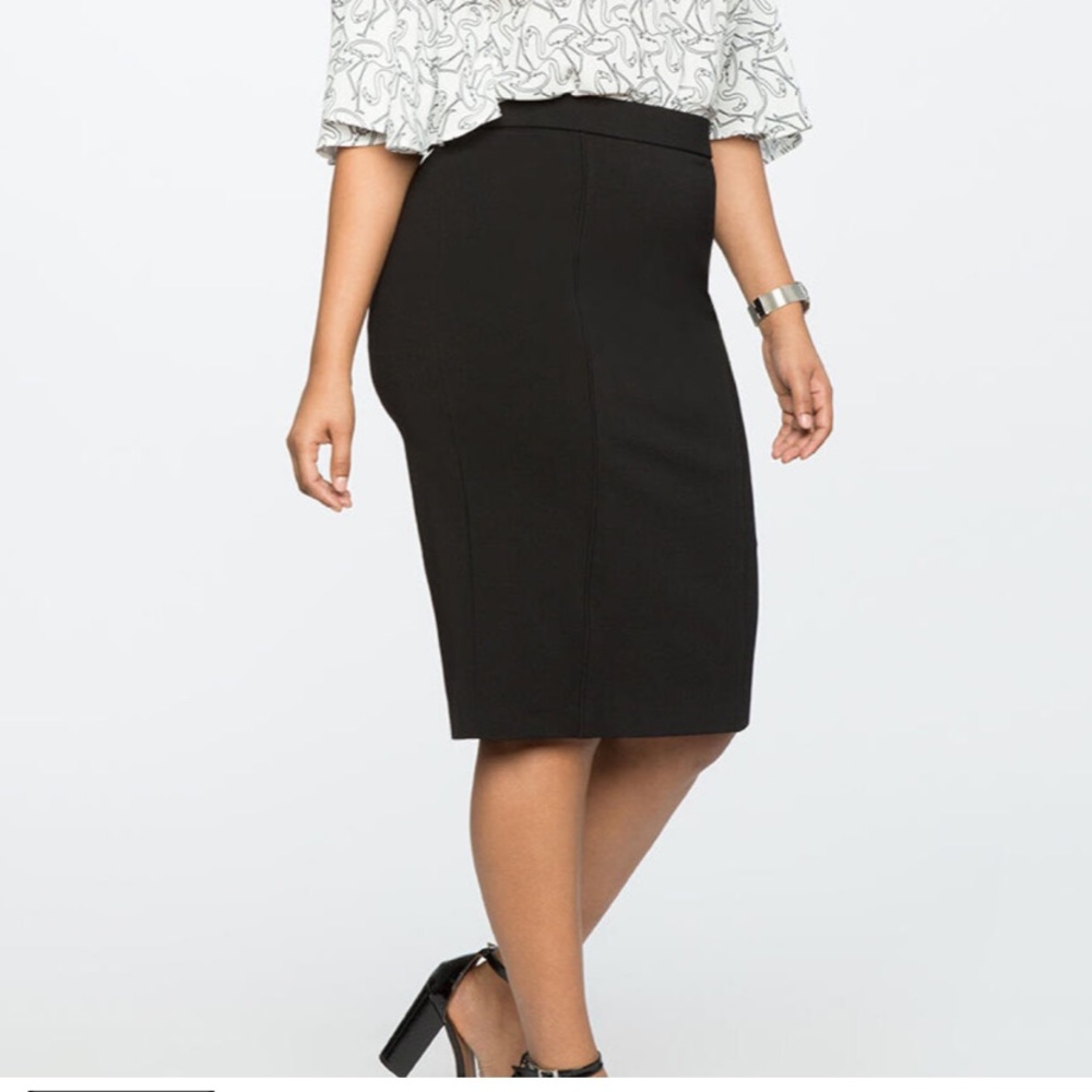 Eloquii Ultimate Stretch Pencil Skirt Black, Size 22